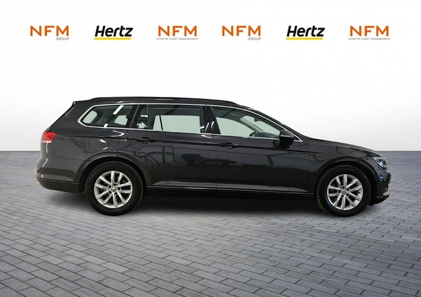 Volkswagen Passat cena 76500 przebieg: 142098, rok produkcji 2019 z Kalety małe 379